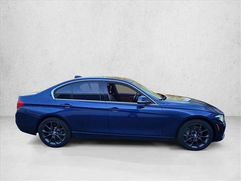 Used 2016 BMW 340i xDrive Sedan w/ Technology Package AWD/4WD image 4