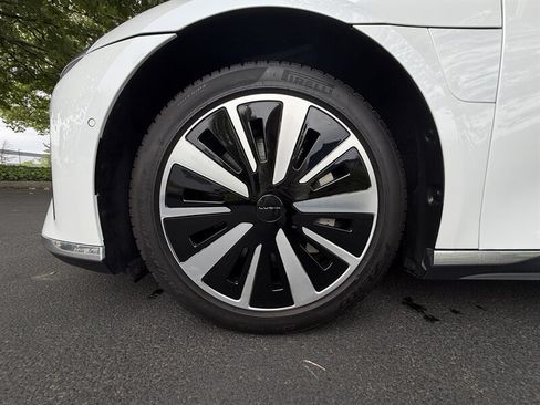 Used 2025 Lucid Air Touring AWD/4WD image 15