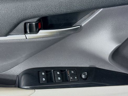 Certified 2019 Toyota Camry LE w/ Carpet Mat Package FWD image 19