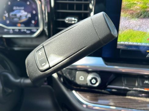 Used 2024 Chevrolet Silverado 1500 LT Trail Boss image 22