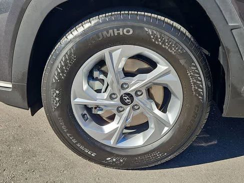 Certified 2023 Hyundai Tucson SE image 13