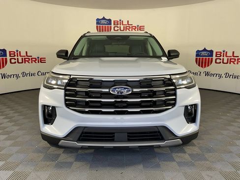 New 2026 Ford Explorer Active w/ Active Comfort Package RWD image 8
