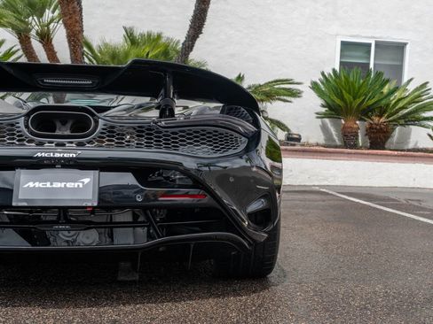 Used 2024 McLaren 750S RWD image 30