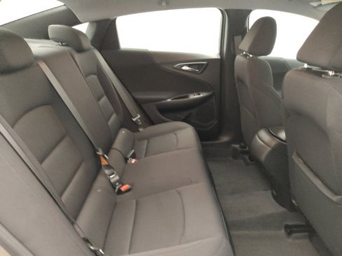 Used 2023 Chevrolet Malibu LS FWD image 19