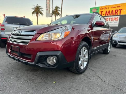 Used 2014 Subaru Outback 2.5i Limited image 10
