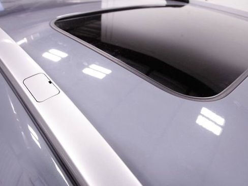 Certified 2022 Honda CR-V Touring image 21