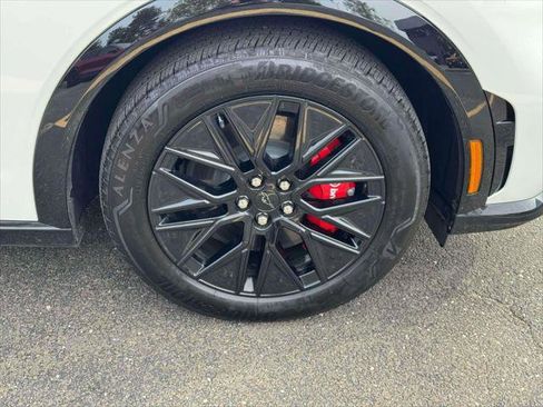 Used 2025 Ford Mustang Mach-E Premium w/ Sport Appearance Package AWD/4WD image 9