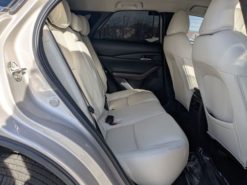 Used 2022 MAZDA CX-30 AWD 2.5 S w/ Premium Package image 30