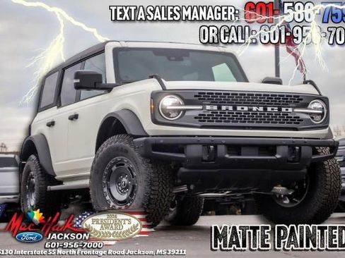 New 2025 Ford Bronco Badlands image 1