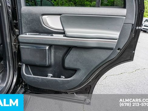 Used 2025 Ford Expedition Active AWD/4WD image 60
