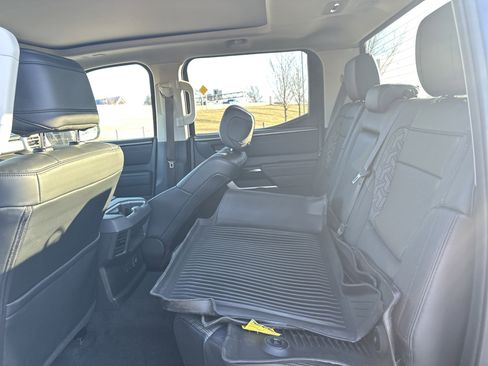 Used 2022 Toyota Tundra Limited image 33