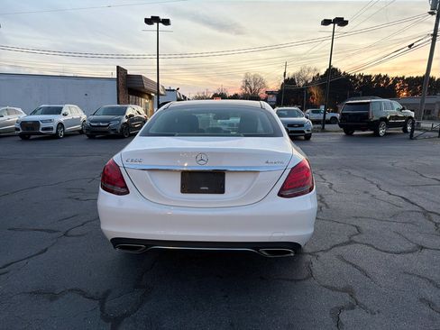 Used 2016 Mercedes-Benz C 300 4MATIC Sedan image 4