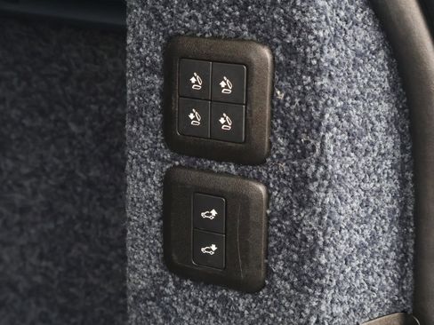 Used 2021 Land Rover Range Rover Westminster Edition image 24