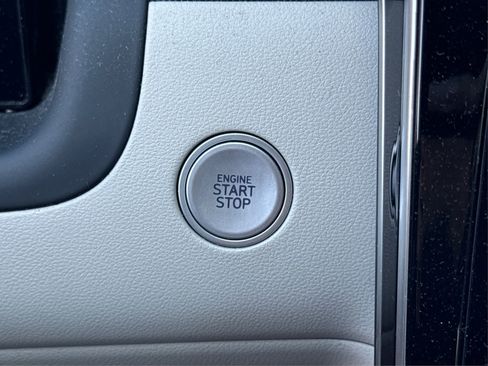 Used 2023 Hyundai Tucson Limited image 31