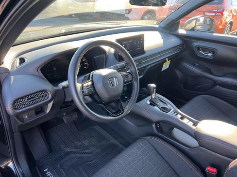 Used 2026 Honda HR-V Sport image 9