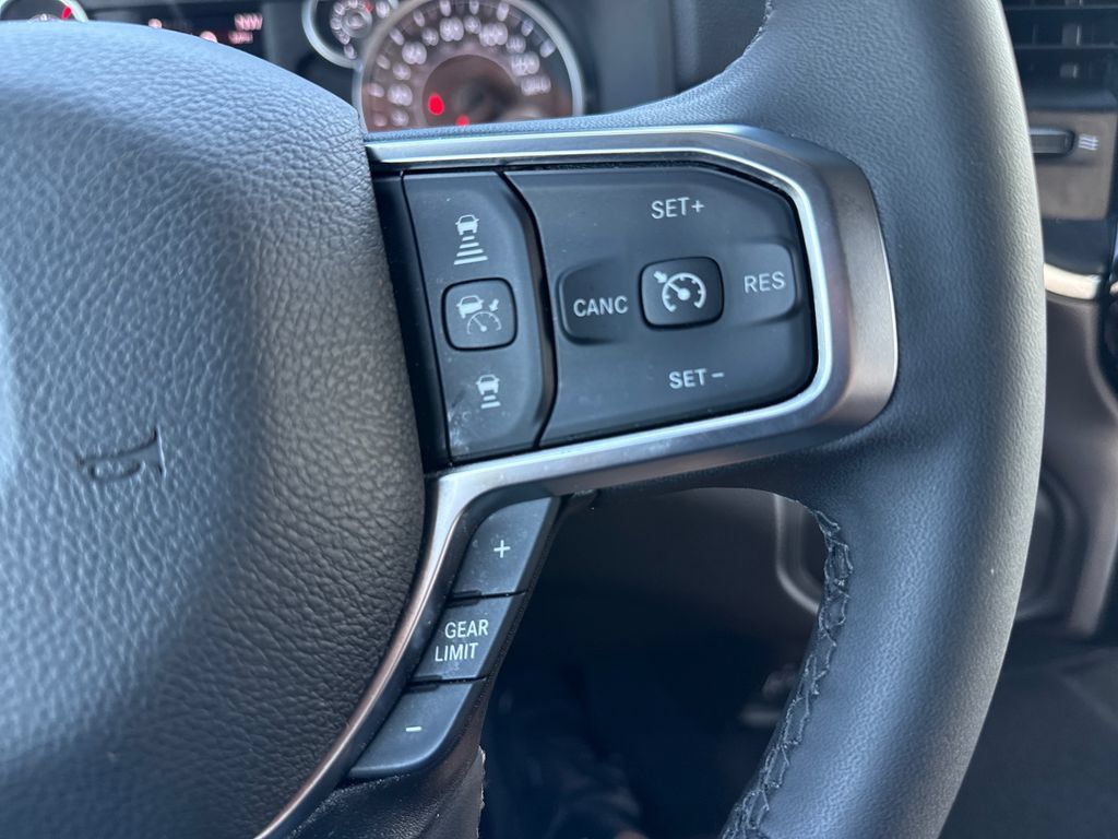 Used 2026 RAM 2500 Big Horn AWD/4WD image 17