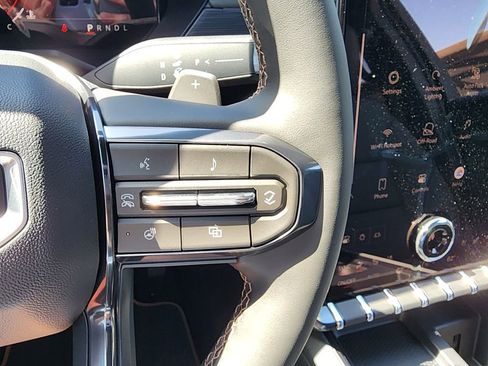 New 2026 GMC Acadia AT4 AWD/4WD image 22