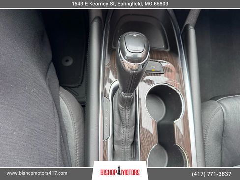 Used 2016 Chevrolet Malibu Premier w/ Driver Confidence Package image 42