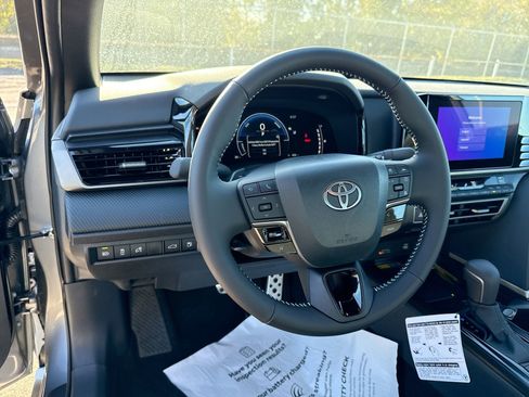 Certified 2026 Toyota Camry SE image 11