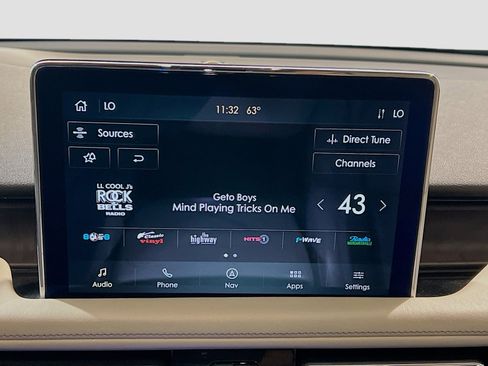 Used 2020 Lincoln Aviator Reserve AWD/4WD image 11