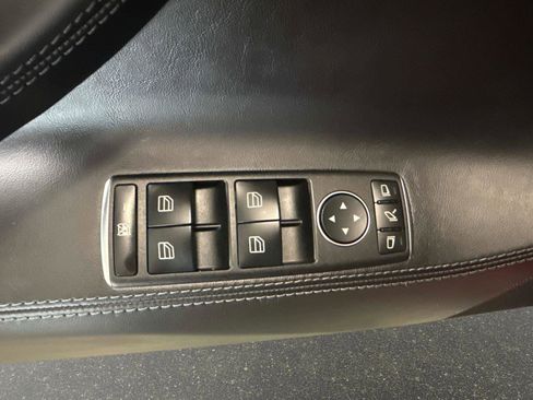 Used 2018 Tesla Model S AWD image 19