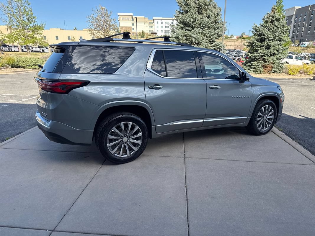 Used 2023 Chevrolet Traverse Premier AWD/4WD image 6