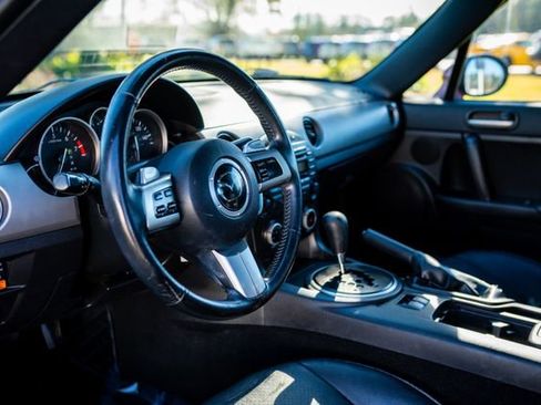 Used 2012 MAZDA MX-5 Miata Sport image 6