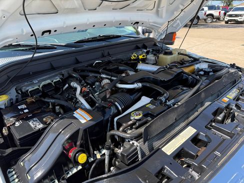 Used 2011 Ford F350 Lariat w/ Lariat Ultimate Pkg AWD/4WD image 39