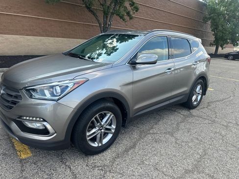 Used 2018 Hyundai Santa Fe Sport FWD image 8