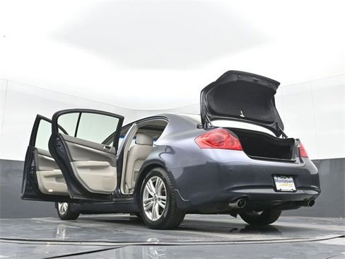 Used 2013 INFINITI G37 Journey w/ Premium Pkg image 53