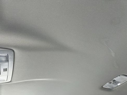 Used 2020 Toyota Tacoma SR w/ SR Convenience Package RWD image 19