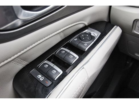 Certified 2022 Kia Sorento SX FWD image 24