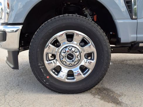 New 2026 Ford F250 King Ranch w/ Chrome Package AWD/4WD image 23