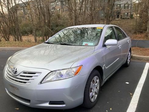 Used 2007 Toyota Camry LE image 10