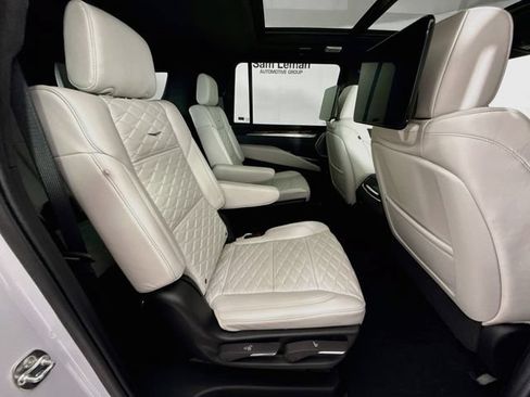 Used 2026 Cadillac Escalade ESV Platinum Sport w/ LPO, Floor Liner Package AWD/4WD image 31