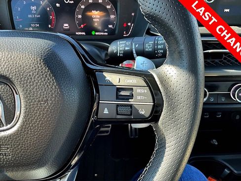 Certified 2025 Acura ADX A-Spec image 19