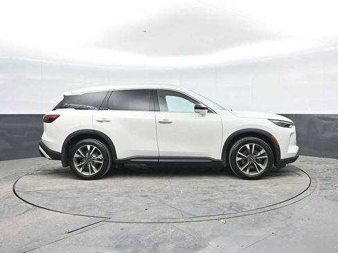 Used 2023 INFINITI QX60 Luxe w/ Cargo Package AWD/4WD image 7