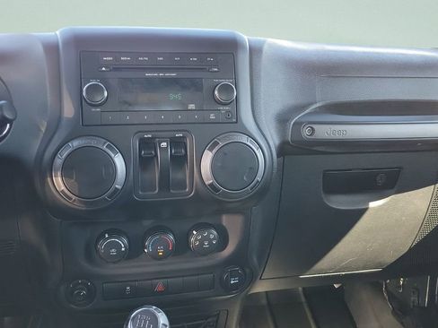 Used 2017 Jeep Wrangler Sport w/ Quick Order Package 23S image 22