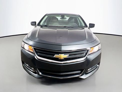Used 2018 Chevrolet Impala LS FWD image 2