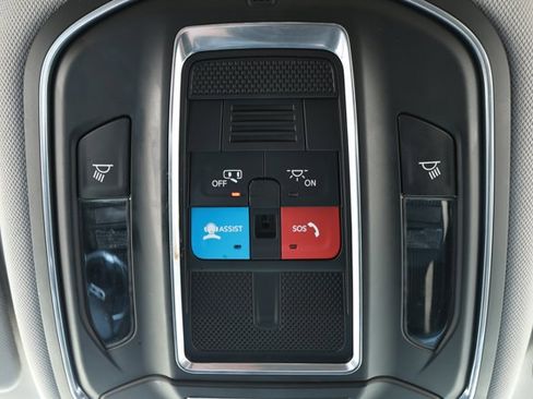 Certified 2023 Jeep Grand Cherokee L Laredo AWD/4WD image 21