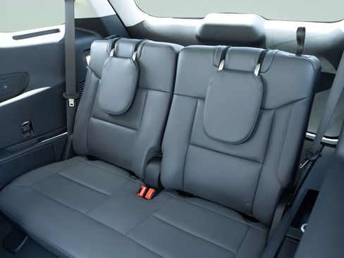 New 2026 Ford Explorer Active w/ Active Comfort Package RWD image 16