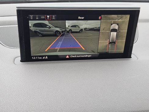 Used 2019 Audi Q7 2.0T Premium Plus AWD/4WD image 18