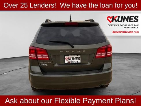 Used 2019 Dodge Journey SE FWD image 8