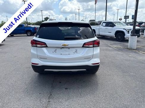 Used 2023 Chevrolet Equinox Premier FWD image 4