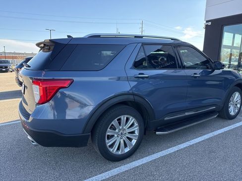 Used 2021 Ford Explorer Limited w/ Equipment Group 301A AWD/4WD image 6