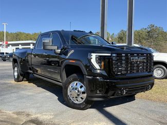 New 2026 GMC Sierra 3500 Denali Ultimate video 1