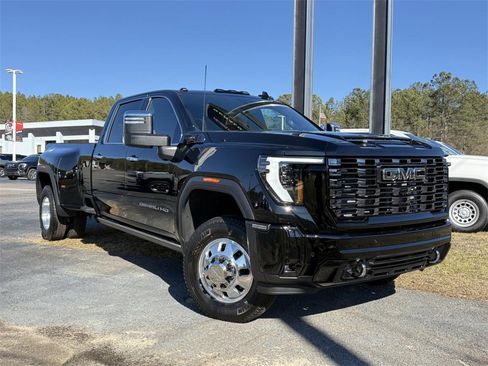 New 2026 GMC Sierra 3500 Denali Ultimate image 1