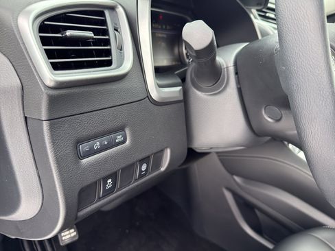 Certified 2024 Nissan Murano SV w/ SV Midnight Edition Package image 12