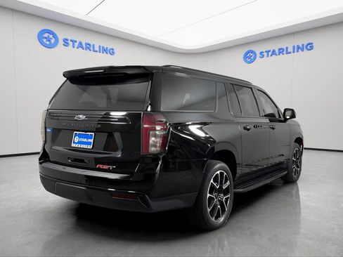 Certified 2023 Chevrolet Suburban RST w/ Luxury Package AWD/4WD image 9