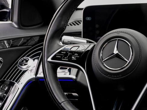 Used 2023 Mercedes-Benz S 580 4MATIC Sedan w/ AMG Line image 15
